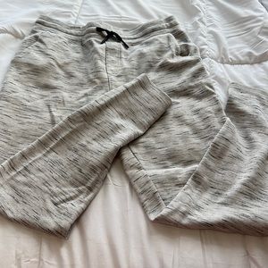 Hollywood boys joggers size large